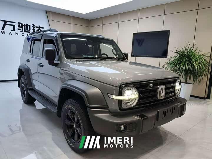 Tank 300 Off-Road Edition 2.0T - автомобиль из Китая