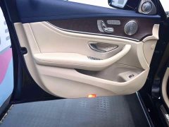 Mercedes-Benz E 300 L Premium Version - фото 8