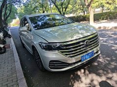 Volkswagen 380TSI Premium Edition - фото 3