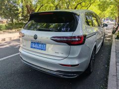 Volkswagen 380TSI Premium Edition - фото 5