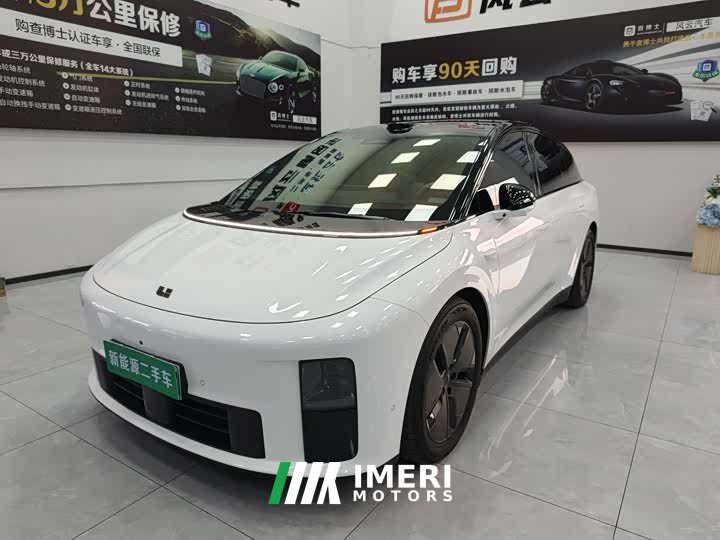 Li Auto i6 2WD Edition - автомобиль из Китая