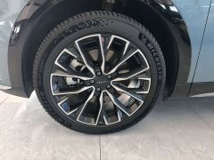 Zeekr 7X 75kWh MAX Edition - фото 11