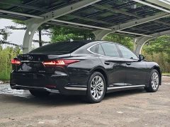 Lexus LS 500h Luxury Edition - фото 5