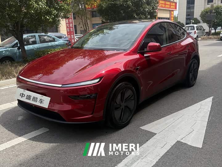 Tesla Model Y Long Range Edition - автомобиль из Китая
