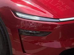 Tesla Model Y Long Range Edition - фото 4
