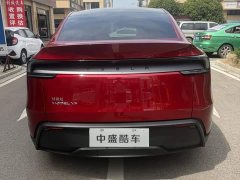 Tesla Model Y Long Range Edition - фото 5