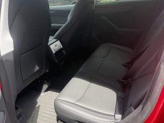 Tesla Model Y Long Range Edition - фото 7
