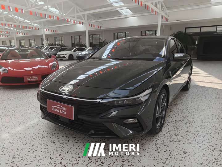 Hyundai 1.5L CVT GLX Edition