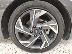Hyundai 1.5L CVT GLX Edition - фото 17