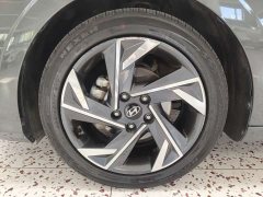 Hyundai 1.5L CVT GLX Edition - фото 20