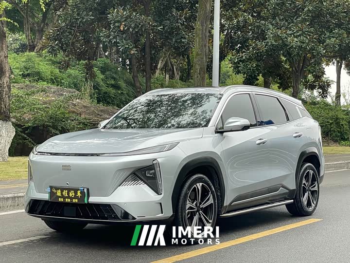 Geely L7 1.5T 115km PLUS Edition - автомобиль из Китая