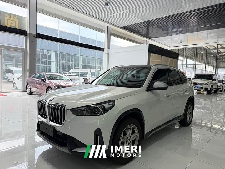 BMW X1 sDrive20Li X - автомобиль из Китая