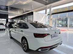 BMW 300TSI DSG Edition - фото 5