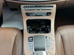 Mercedes-Benz E 300 L Luxury Version - фото 18