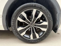 Volkswagen L 330TSI 2WDR-Line Edition - фото 12