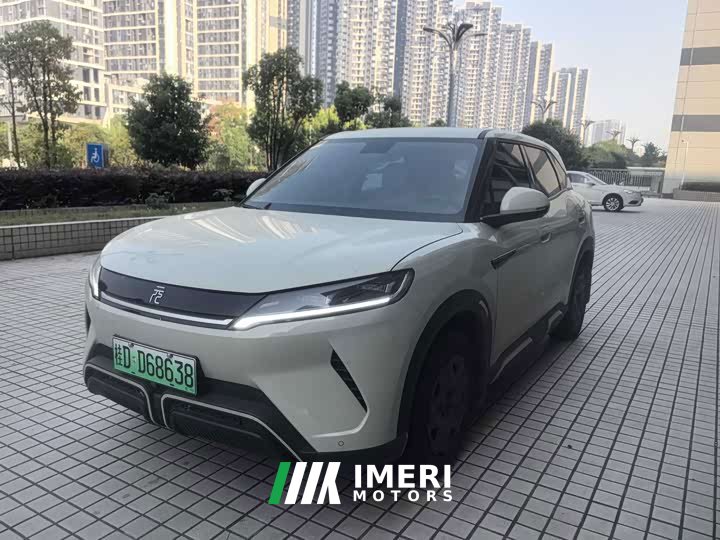 BYD UP 401KM Edition - автомобиль из Китая