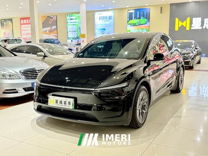 Tesla Model Y L Long Range Edition - автомобиль из Китая