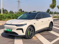 Leapmotor C11 EREV 300 Edition - фото 1