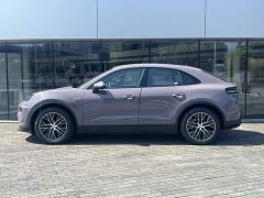 Porsche Macan Long Range Edition - фото 11