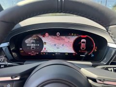 Porsche Macan Long Range Edition - фото 15