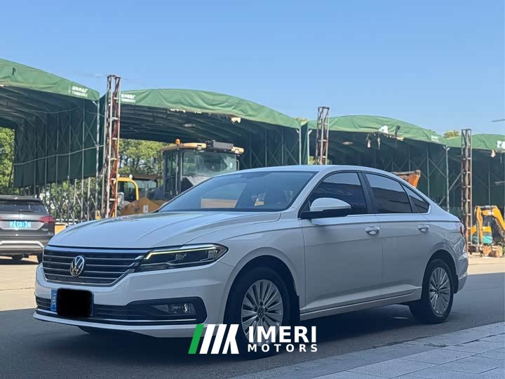 Volkswagen 280TSI DSGLuxury Edition - автомобиль из Китая