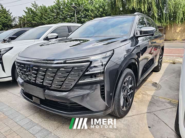 Changan CS75PLUS Edition 1.5T Version - автомобиль из Китая