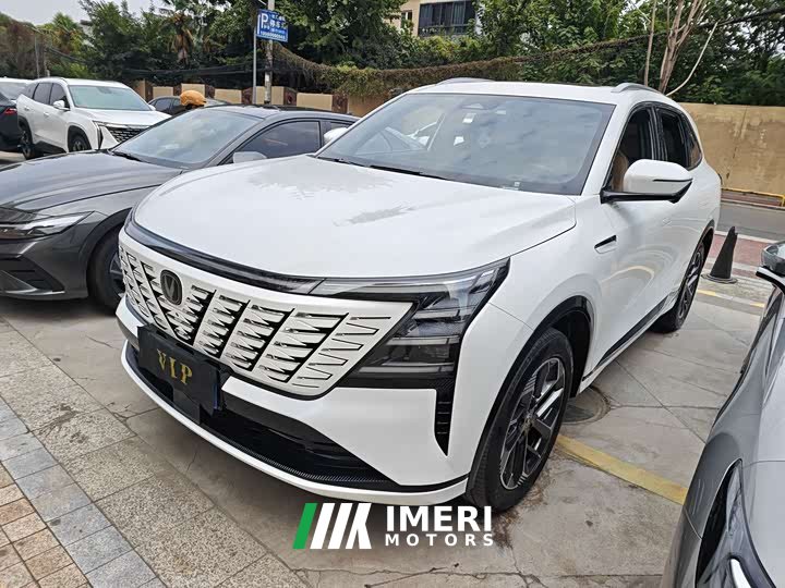 Changan CS75PLUS 1.5T Version - автомобиль из Китая