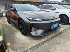 Changan UNI-V 1.5T Premium Version - фото 2