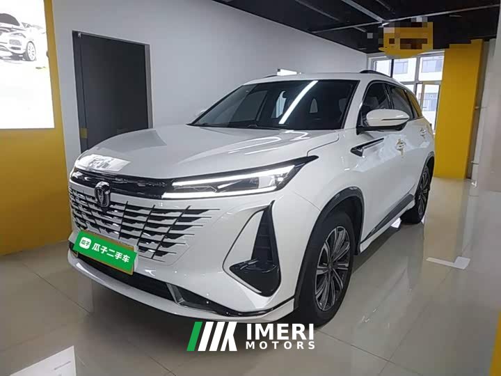 Changan CS75PLUS 1.5T Premium Version - автомобиль из Китая
