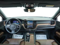 Volvo XC60 B5 AWDLuxury Edition - фото 12