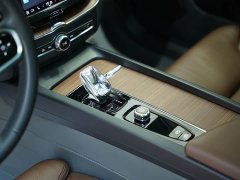 Volvo XC60 B5 AWDLuxury Edition - фото 15