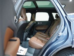 Volvo XC60 B5 AWDLuxury Edition - фото 18