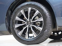 Volvo XC60 B5 AWDLuxury Edition - фото 9