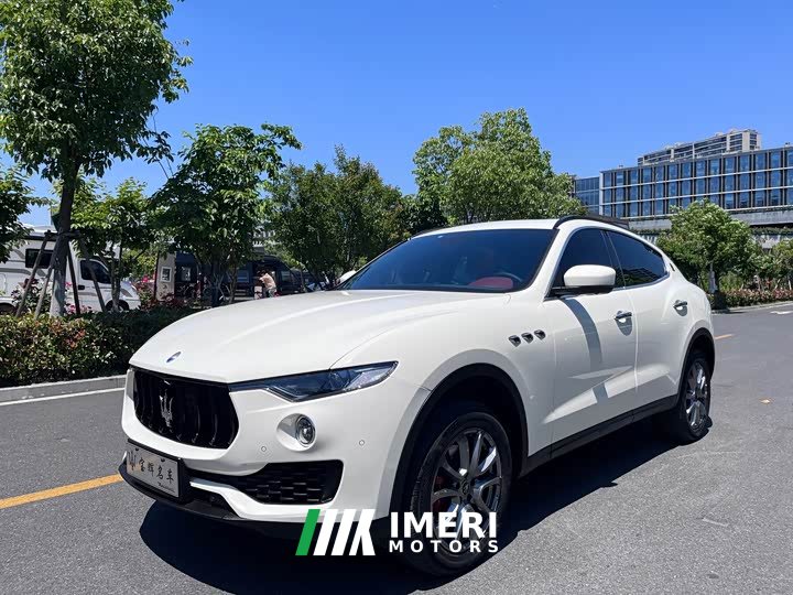 Mercedes-Benz Levante 3.0T Edition - автомобиль из Китая