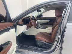 Voyah 1.8L CVT LUXPremium Edition - фото 13