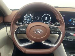 Voyah 1.8L CVT LUXPremium Edition - фото 16
