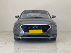 Voyah 1.8L CVT LUXPremium Edition - фото 2