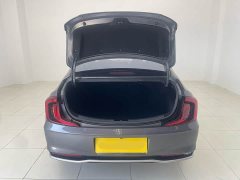 Voyah 1.8L CVT LUXPremium Edition - фото 7