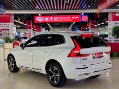 Volvo XC60 2026 B5 four-wheel drive Zhiyi Luxury Edition - фото 6