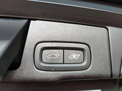 Volvo XC60 B5 AWDLuxury Edition - фото 17