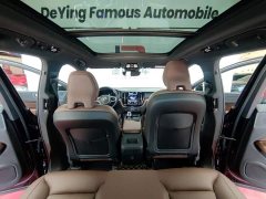 Volvo XC60 B5 AWDLuxury Edition - фото 18