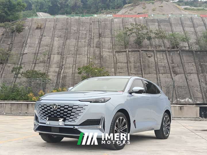 Changan UNI-K iDD 130km 1.5T Premium Version - автомобиль из Китая