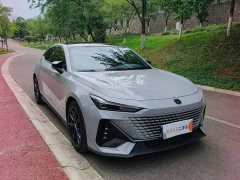 Changan UNI-V 1.5T Premium Version - фото 1