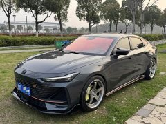 Changan UNI-V 1.5T Edition - фото 1