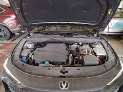 Changan UNI-V iDD 1.5T 113km Version - фото 16