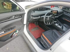 Changan UNI-V 1.5T Premium Version - фото 16