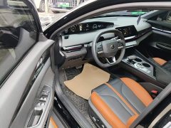 Changan UNI-V 1.5T Premium Version - фото 16