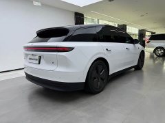 Li Auto i6 2WD Edition - фото 2