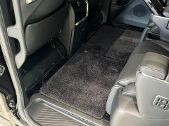 Mercedes-Benz 2.5L Edition - фото 20