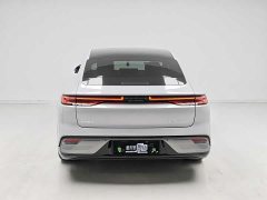 Geely 8 130km EM-P Edition - фото 5